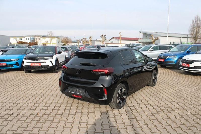 Neu Opel Corsa-e 100 kW (136 PS) 2026 Schwarz Kleinwagen