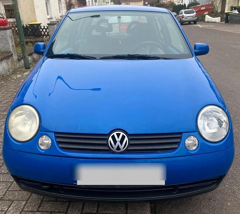 Blau Gebraucht 2001 VW Lupo Kleinwagen | 550 € (Guter Preis) - Bild 1/4