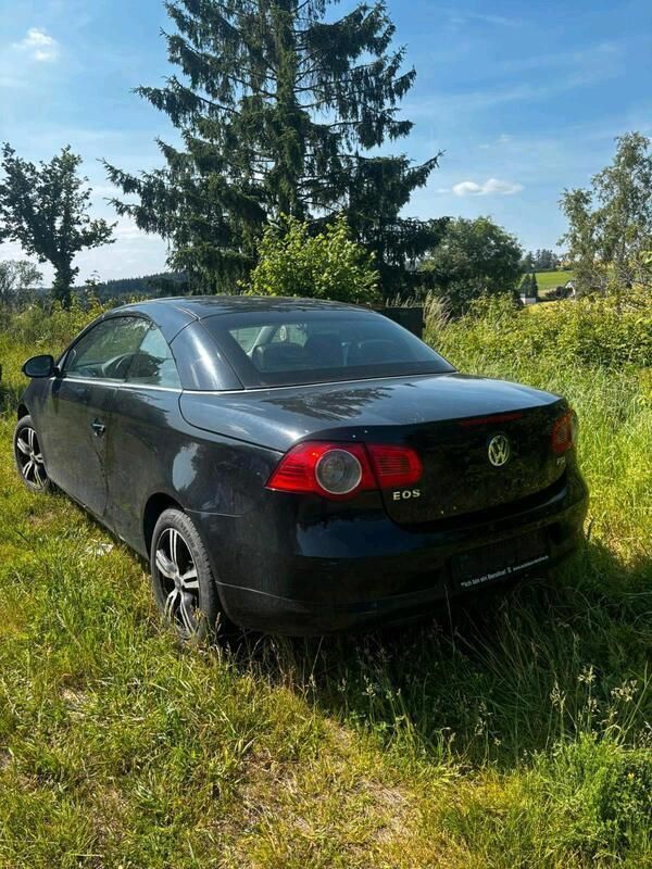 Blau Gebraucht 2007 VW Eos Cabrio | 1.750 € (Superpreis) - Bild 1/4
