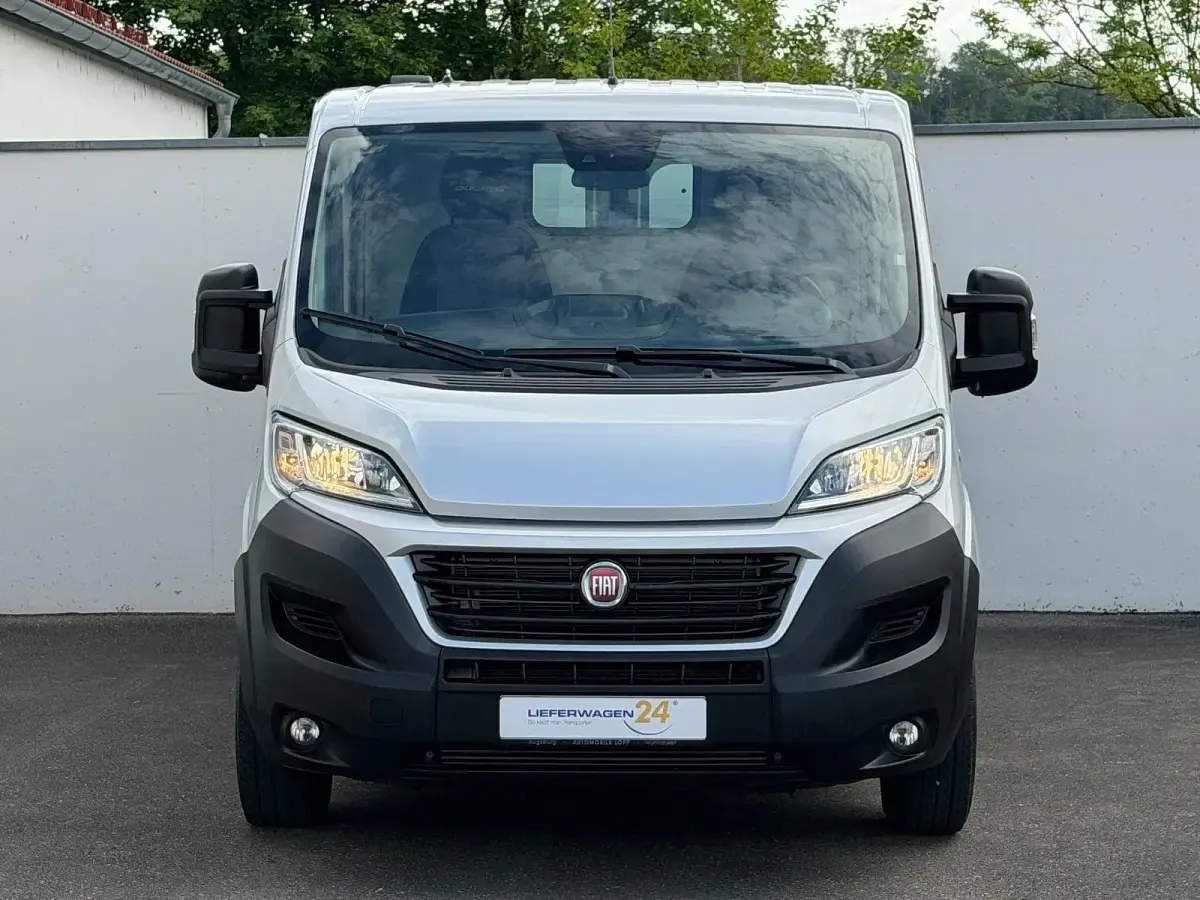 Gebraucht Fiat Ducato 136 PS (100 kW) 2019 Colore esterno (aluminium grau (metallic)) Van