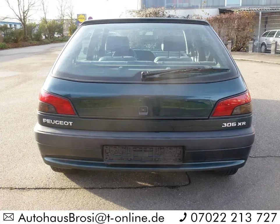 Gebraucht Peugeot 306 75 PS (55 kW) 1995 Grün Limousine