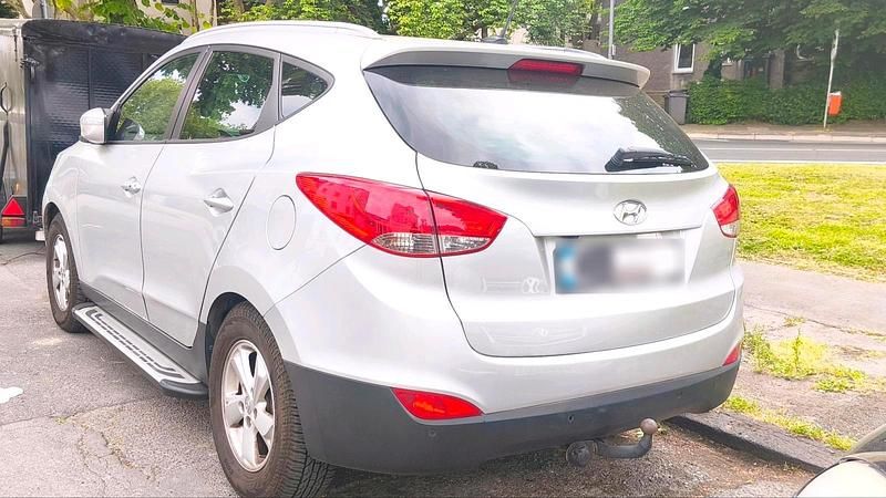 Gebraucht Hyundai ix35 184 PS (135 kW) 2013 Silber SUV