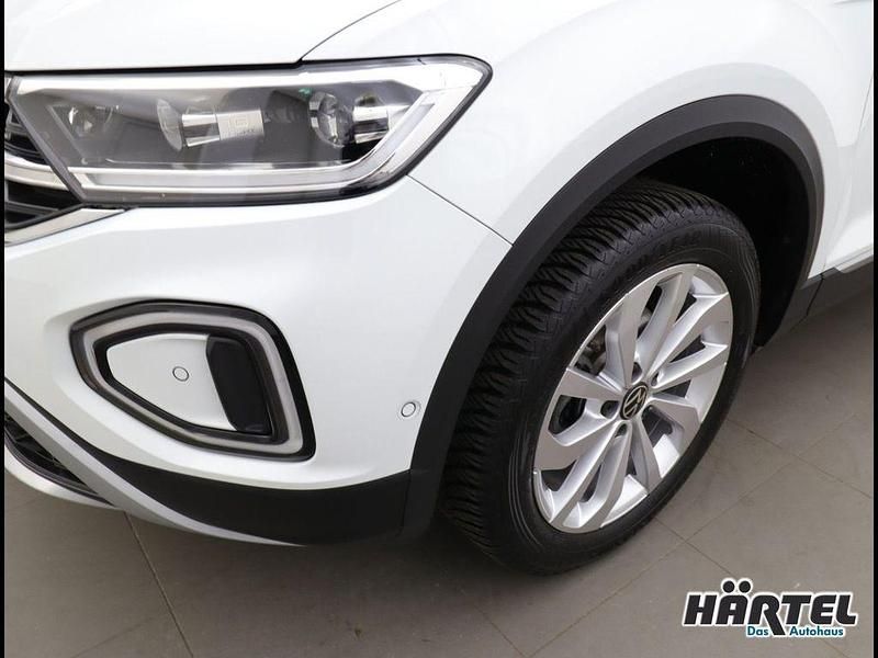 Gebraucht VW T-Roc Style 150 PS (110 kW) 2024 Pure white, solid SUV