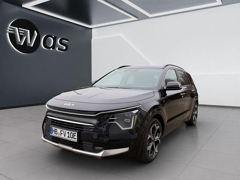 Auroraschwarz Gebraucht 2025 Kia Niro Comfort SUV | 33.865 € (Fairer Preis) - Bild 1/4