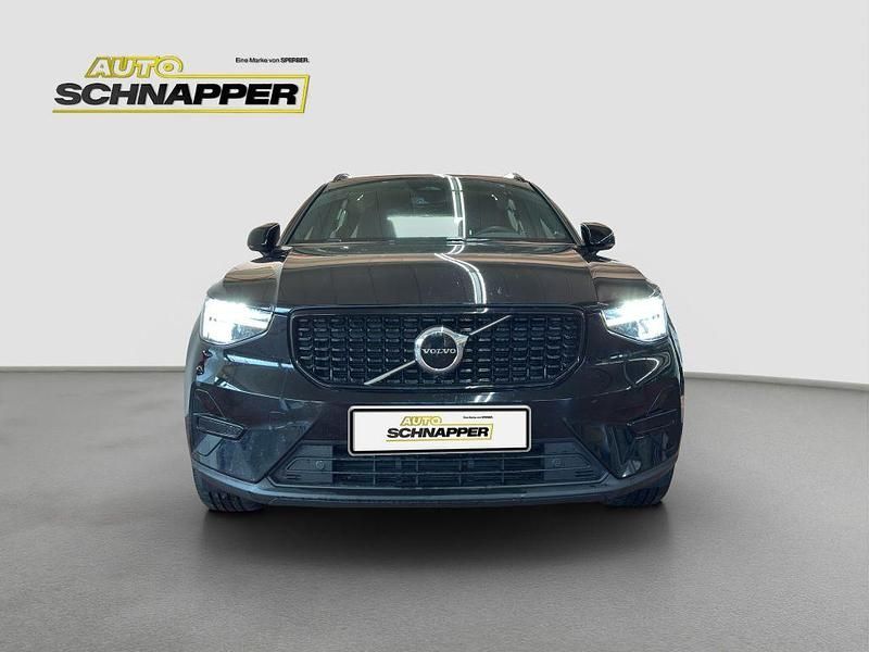 Gebraucht Volvo XC40 Plus 163 PS (119 kW) 2023 Schwarz SUV