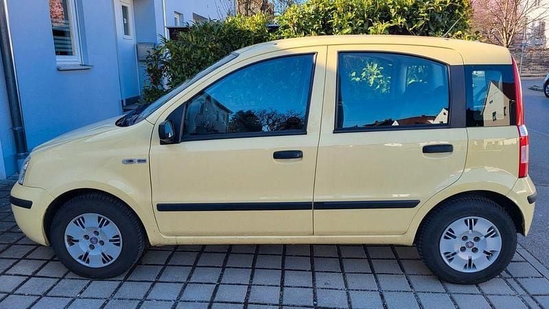 Gebraucht Fiat Panda 60 PS (44 kW) 2009 Gelb Kleinwagen