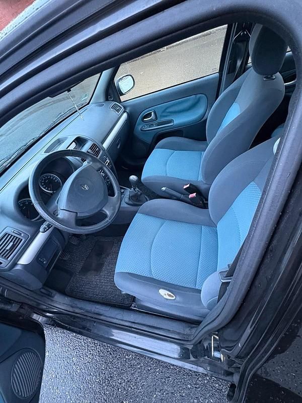 Gebraucht Renault Clio II 75 PS (55 kW) 2005 Schwarz Kleinwagen