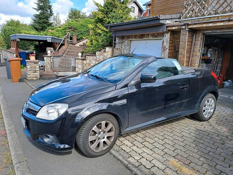 Second-hand Opel Tigra 2006 Negru Cabrio