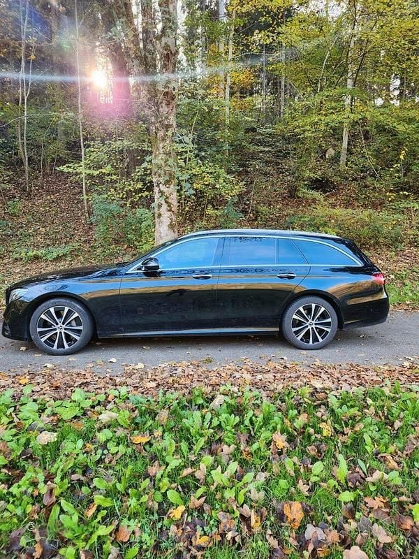 Second-hand Mercedes E400 340 CP (250 kW) 2019 Negru Break