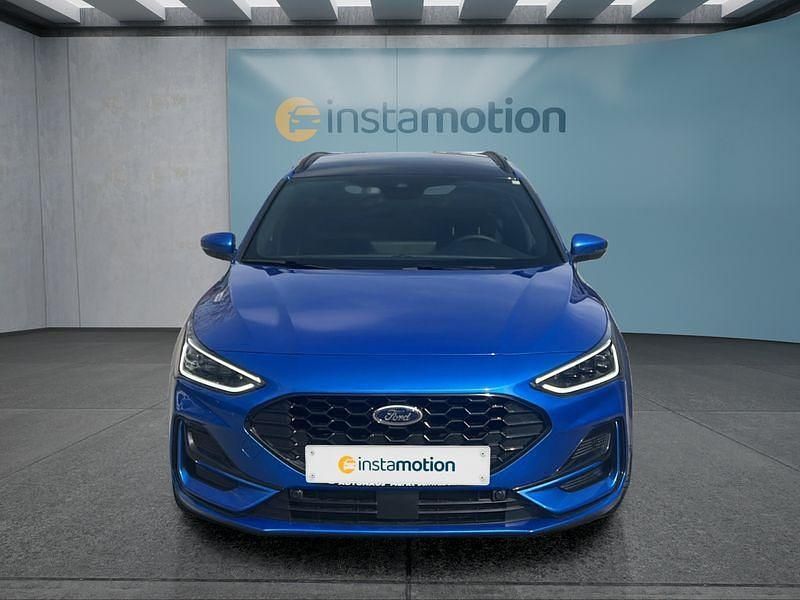 Usata Ford Focus ST-Line 155 CV (114 kW) 2024 Blu Station wagon