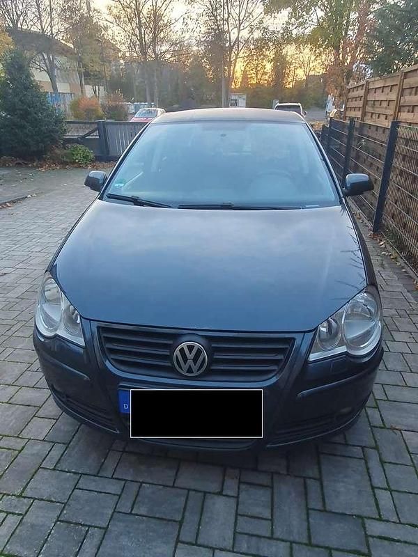 Grau Gebraucht 2008 VW Polo United Limousine | 4.500 € (Teuer) - Bild 1/4