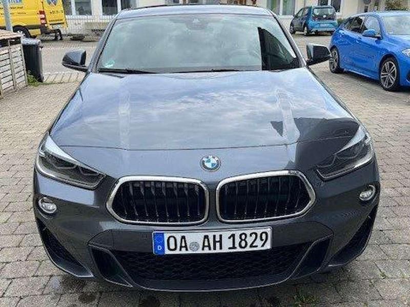 Grau Gebraucht 2019 BMW X2 Advantage SUV | 29.500 € (Teuer) - Bild 1/4