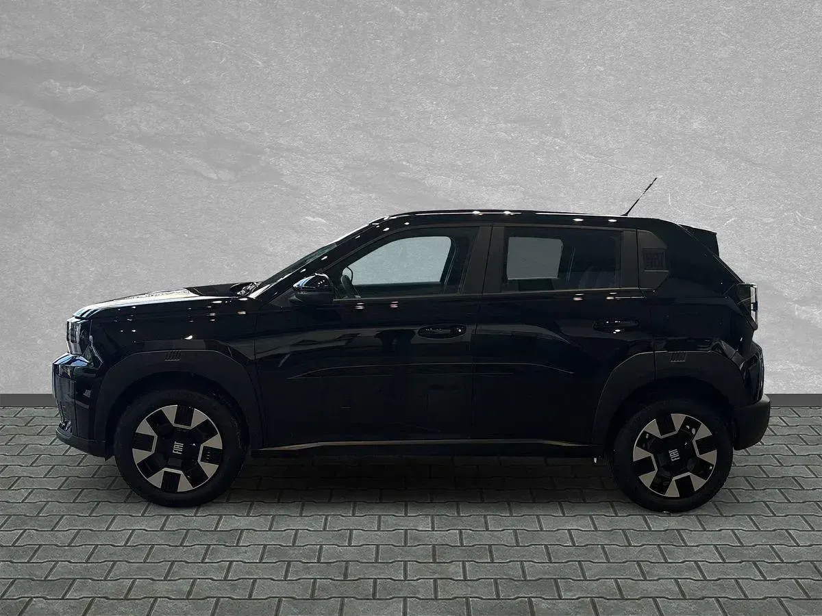 Gebraucht Fiat Grande Panda 110 PS (80 kW) 2026 Cinema schwarz Kleinwagen