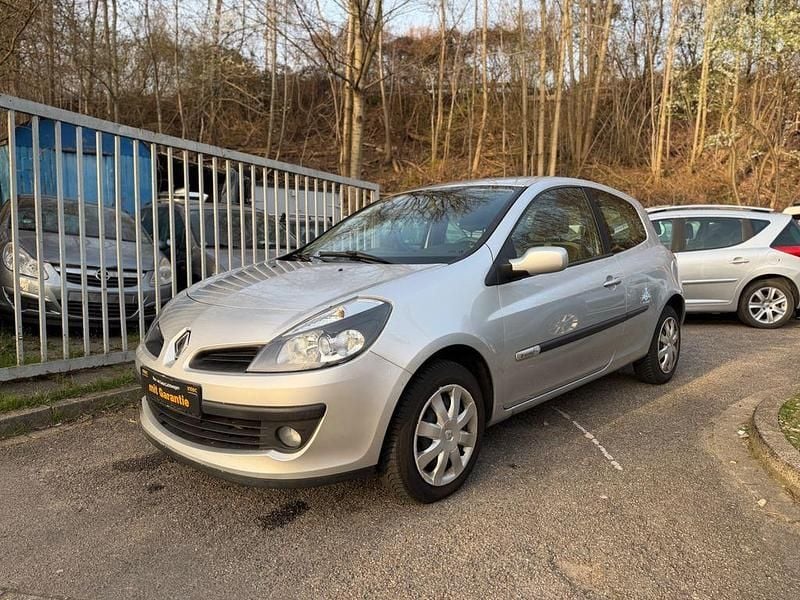 Gebraucht Renault Clio III Rip Curl 75 PS (55 kW) 2008 Grau Kleinwagen
