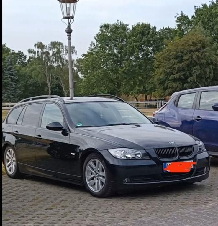 Schwarz Gebraucht 2007 BMW 320 Performance Kombi | 2.299 € (Superpreis) - Bild 1/3