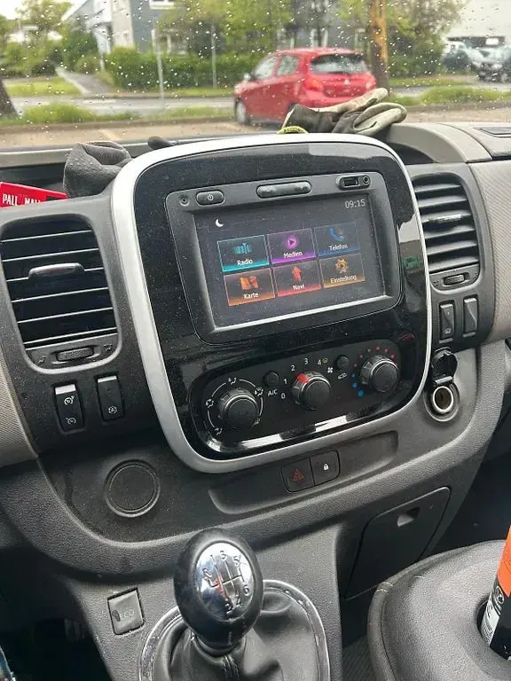 Usata Renault Trafic 145 CV (106 kW) 2018 Argento Monovolume