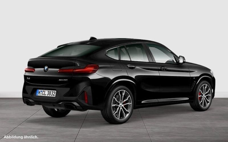 Gebraucht BMW X4 M Sport 184 PS (135 kW) 2022 Schwarz SUV
