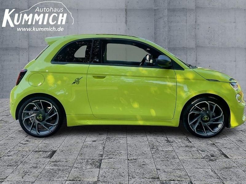 Gebraucht Abarth 500 Scorpionissima 113 kW (154 PS) 2023 Grün Limousine