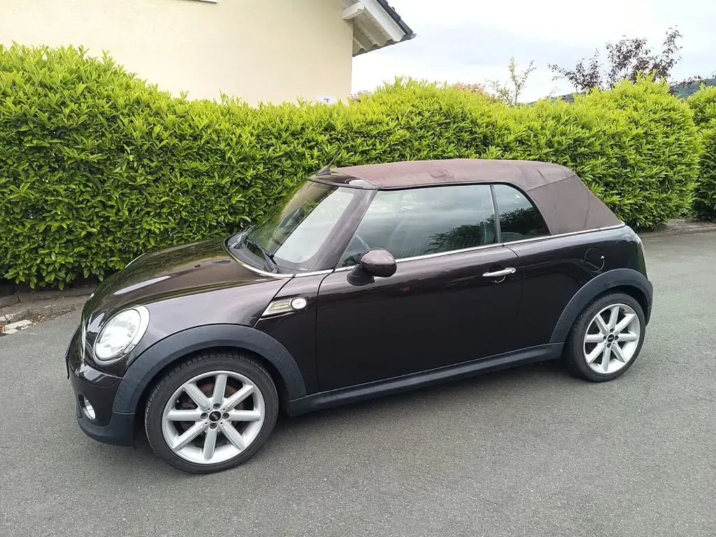 Gebraucht Mini Cooper Cabriolet 122 PS (89 kW) 2012 Braun Cabrio