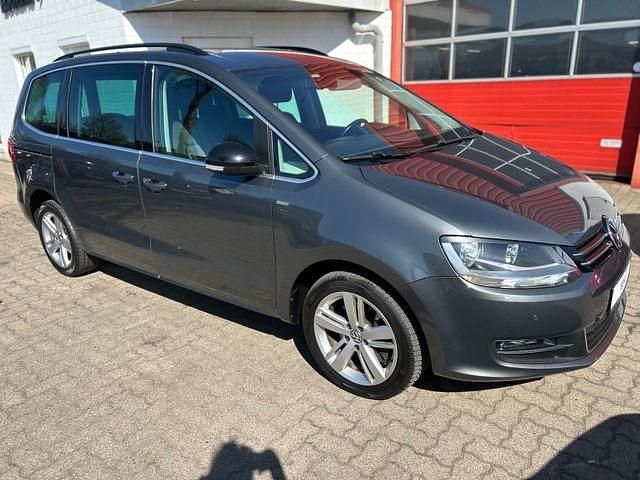 Gebraucht VW Sharan Match 140 PS (102 kW) 2013 Grau Van / Kleinbus
