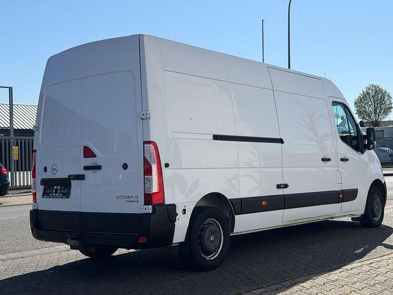 Gebraucht Opel Movano 150 PS (110 kW) 2020 Weiß Kombi