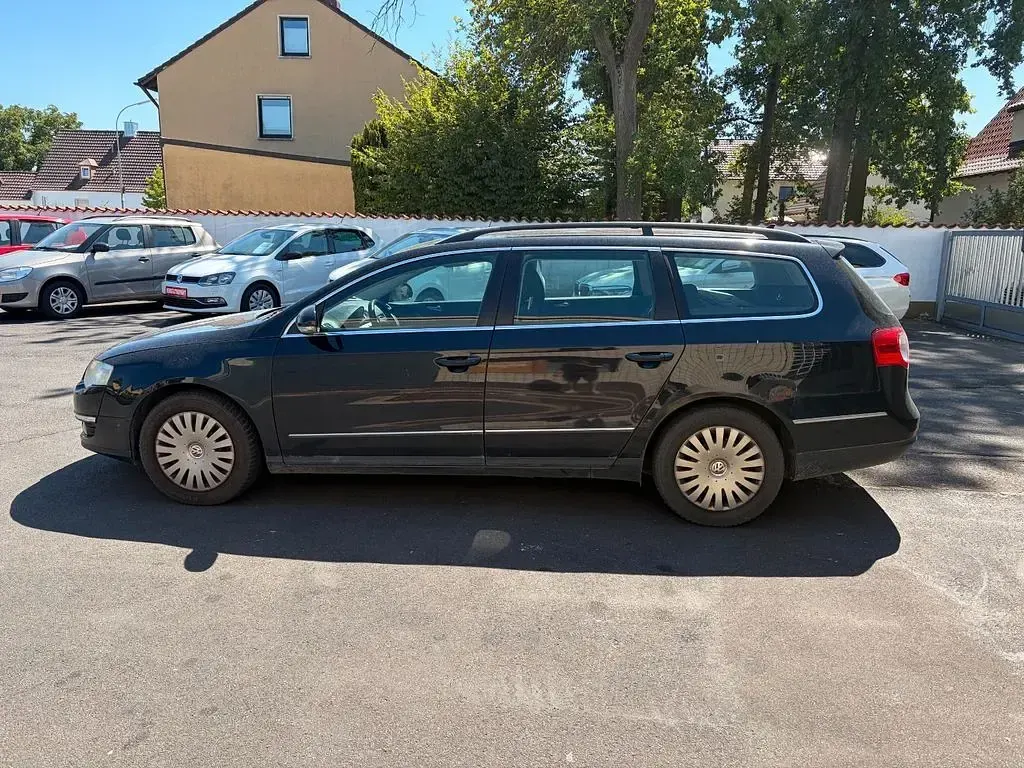 Gebraucht VW Passat Comfortline 170 PS (125 kW) 2009 Schwarz Limousine