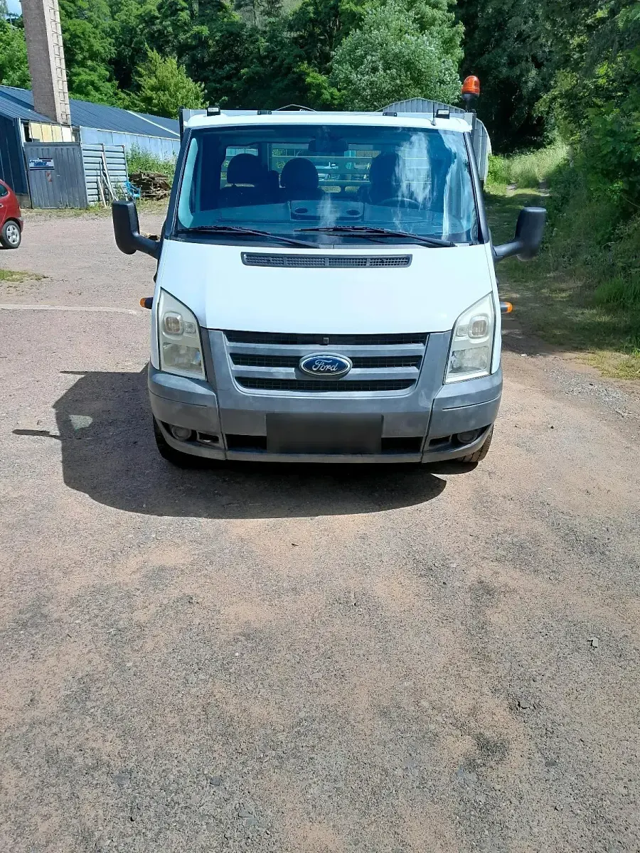Gebraucht Ford Transit 105 PS (77 kW) 2010