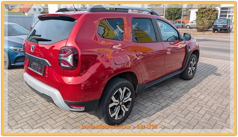 Gebraucht Dacia Duster Prestige 131 PS (96 kW) 2022 Rot SUV