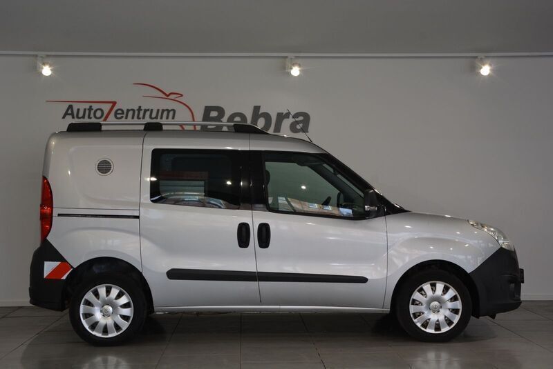 Gebraucht Opel Combo 120 PS (88 kW) 2014 Rauchsilber Van / Kleinbus