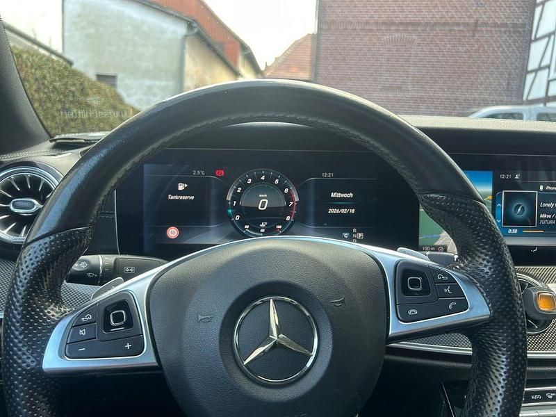 Gebraucht Mercedes E400 333 PS (244 kW) 2018 Schwarz Coupé