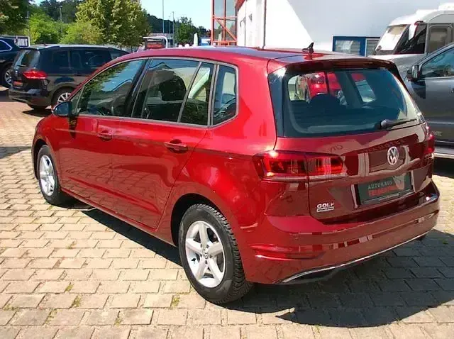 Gebraucht VW Golf VII 180 PS (132 kW) 2018 Rot Limousine