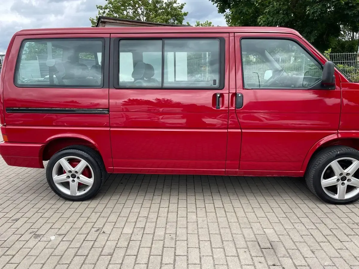 Gebraucht VW T4 110 PS (80 kW) 1992 Rot Van