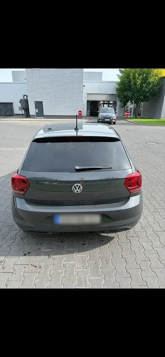 Gebraucht VW Polo Highline 95 PS (69 kW) 2018 Grau Kleinwagen