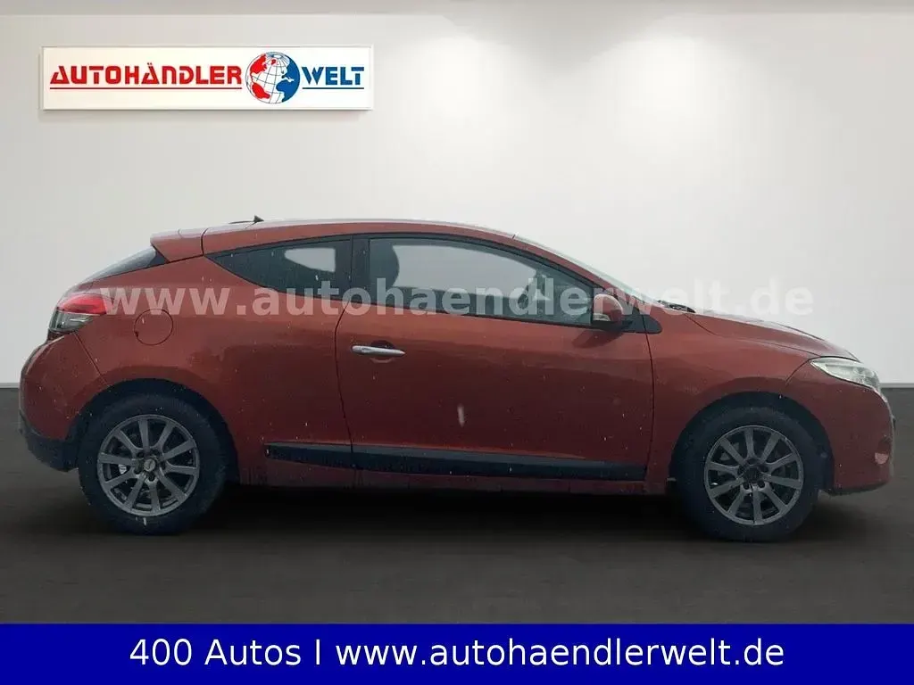 Gebraucht Renault Mégane Dynamique 110 PS (80 kW) 2009 Orange Coupé