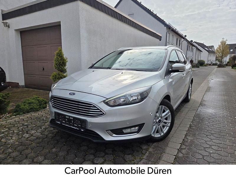 Gebraucht Ford Focus Titanium 150 PS (110 kW) 2012 Silber Limousine