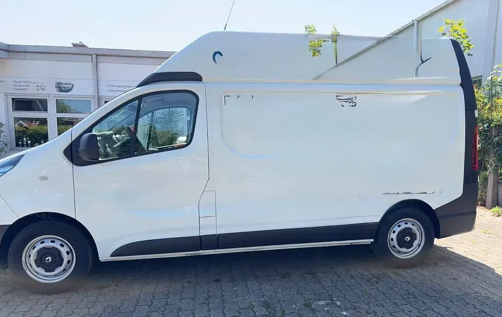 Gebraucht Renault Trafic 145 PS (106 kW) 2020 Weiß Van / Kleinbus