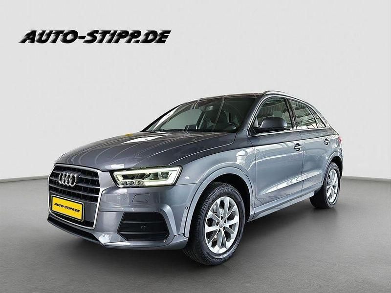 Grau Gebraucht 2015 Audi Q3 Design SUV | 19.550 € (Etwas zu teuer) - Bild 1/4