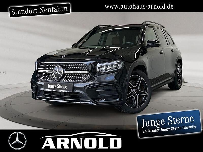 Kosmosschwarz Gebraucht 2024 Mercedes GLB250 AMG line SUV | 47.950 € (Fairer Preis) - Bild 1/4