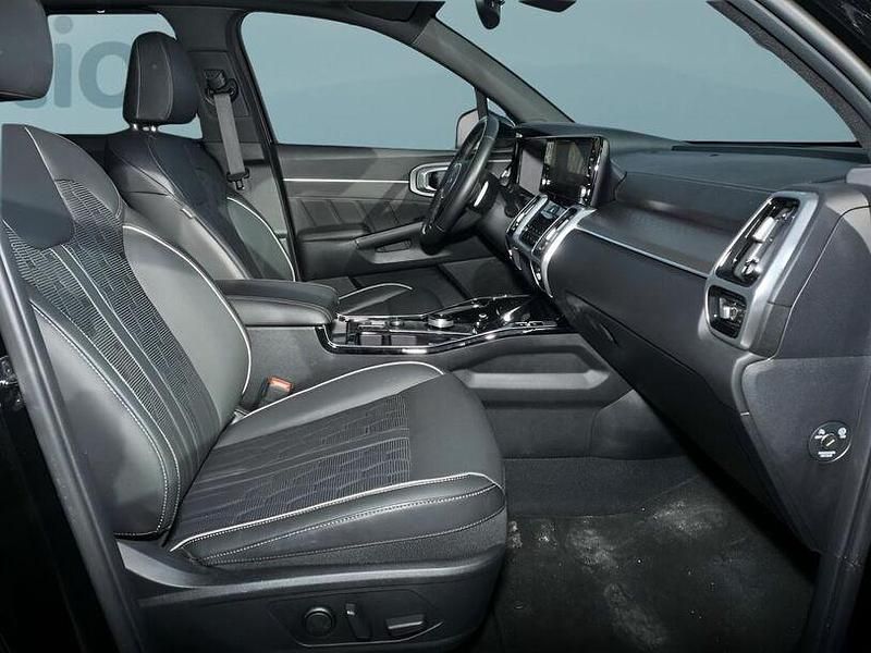 Gebraucht Kia Sorento 201 PS (147 kW) 2024 Schwarz SUV