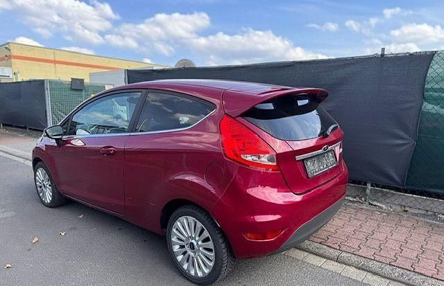 Używany Ford Fiesta Titanium 97 KM (71 kW) 2009 Hatchback
