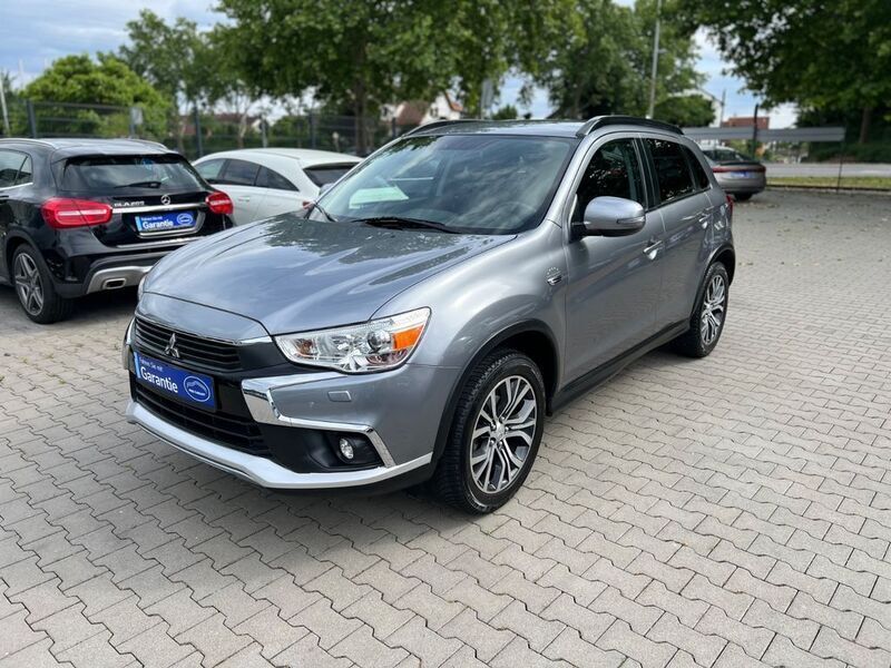 Grau Gebraucht 2017 Mitsubishi ASX Diamant Edition SUV | 12.899 € (Fairer Preis) - Bild 1/4