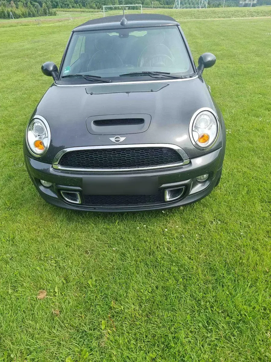 Gebraucht Mini Cooper S Cabriolet 184 PS (135 kW) 2012 Grau Cabrio