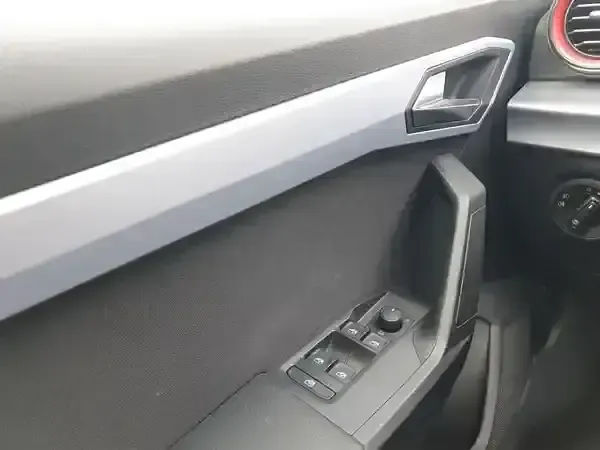 Gebraucht Seat Ibiza FR 110 PS (80 kW) 2024 "candy" weiss Kleinwagen
