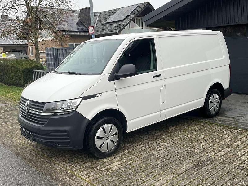 Candyweiß Gebraucht 2023 VW T6.1 Van | 25.000 € (Guter Preis) - Bild 1/4