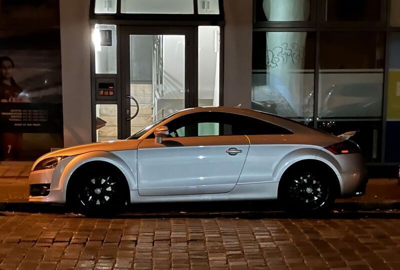 Silber Gebraucht 2009 Audi TT Sport Coupé | 9.490 € (Guter Preis) - Bild 1/4