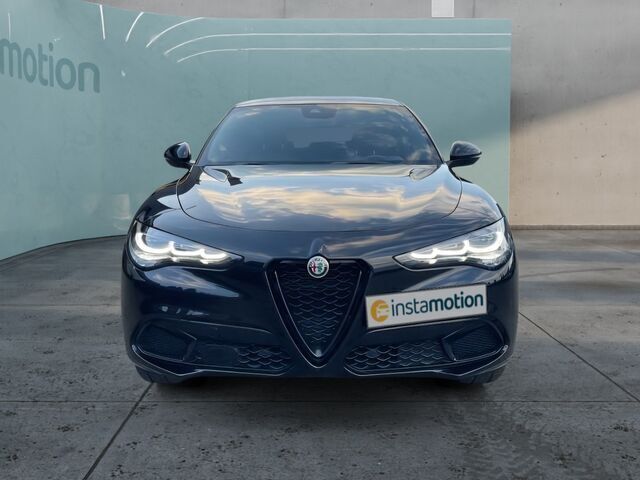 Gebraucht Alfa Romeo Stelvio Veloce 209 PS (153 kW) 2024 Schwarz SUV