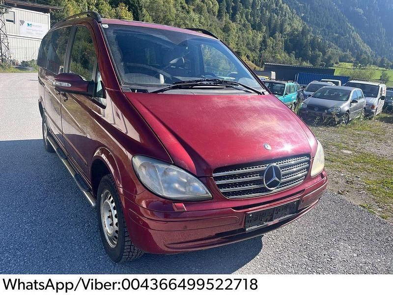 Rot Gebraucht 2005 Mercedes Viano Van / Kleinbus | 5.390 € (Fairer Preis) - Bild 1/4