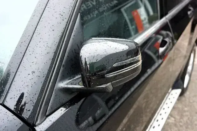 Gebraucht Mercedes GLK280 231 PS (169 kW) 2009 Schwarz SUV