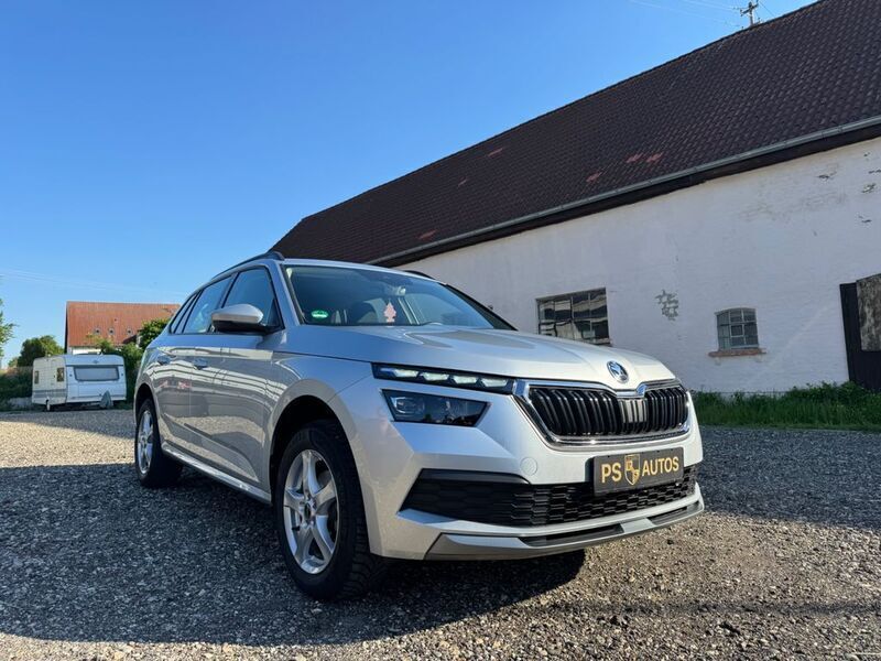 Silber Gebraucht 2022 Skoda Kamiq Ambition SUV | 17.200 € (Superpreis) - Bild 1/4