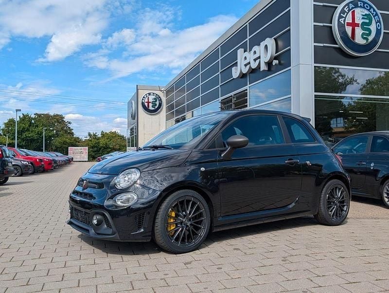 Schwarz Neu 2024 Abarth 695 Kleinwagen | 33.790 € (Fairer Preis) - Bild 1/4